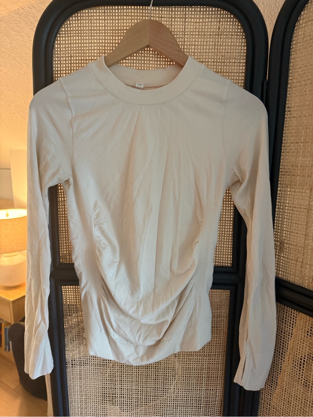 Athleta Women’s Foresthill Ascent Long Sleeved Crew Top Cream Small